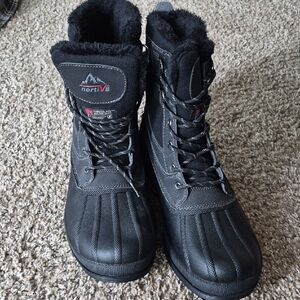 Avenue Black Fur-Lined Footwear